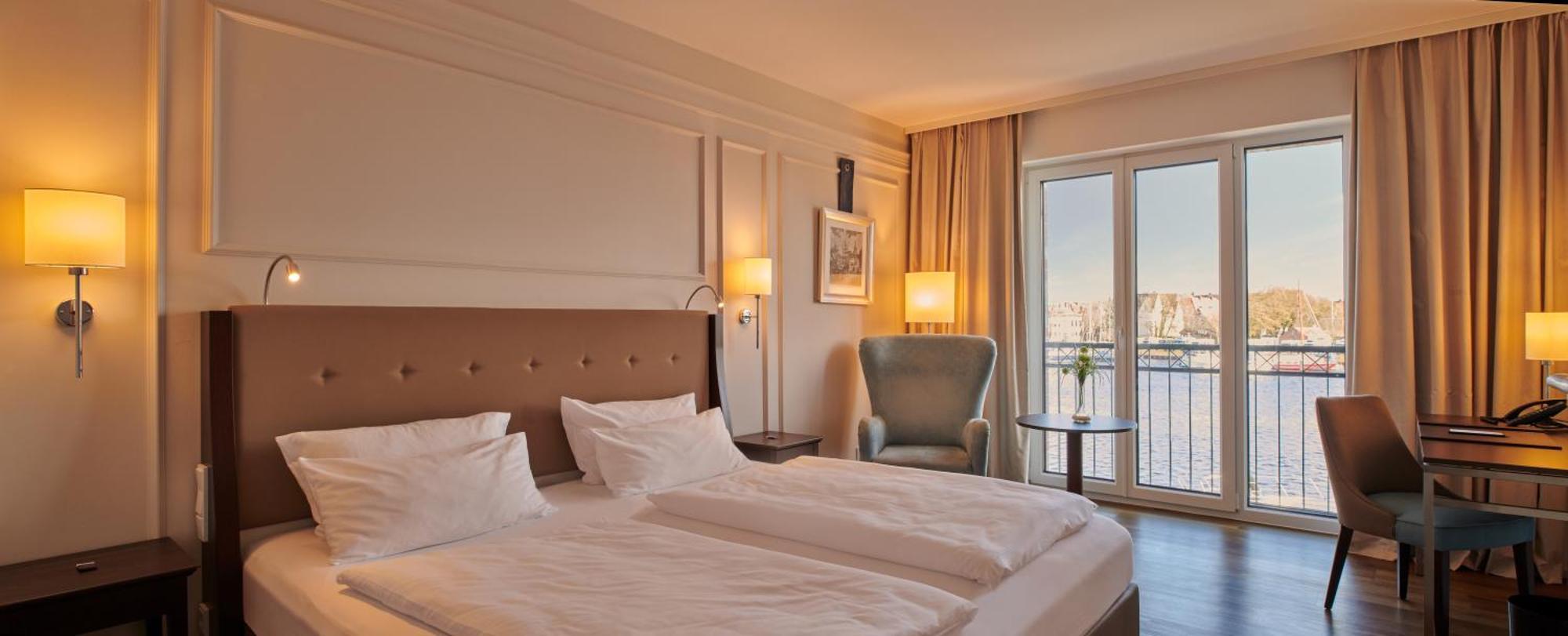 Hotel Am Delft Емден Екстериор снимка
